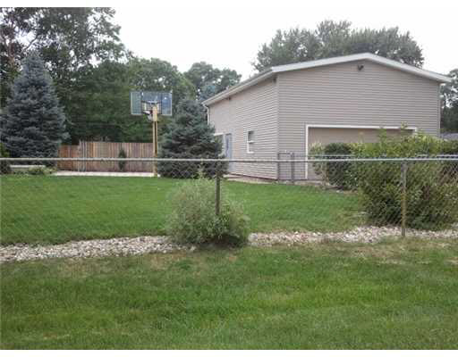 58065 Aspen Dr, Osceola, IN 46561 photo 17