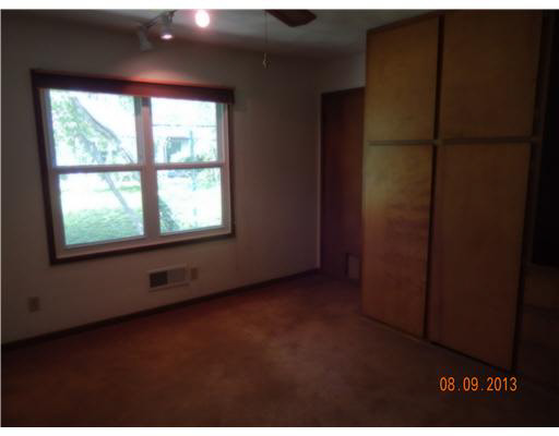 2125 Beverly Pl, South Bend, IN 46616 photo 12