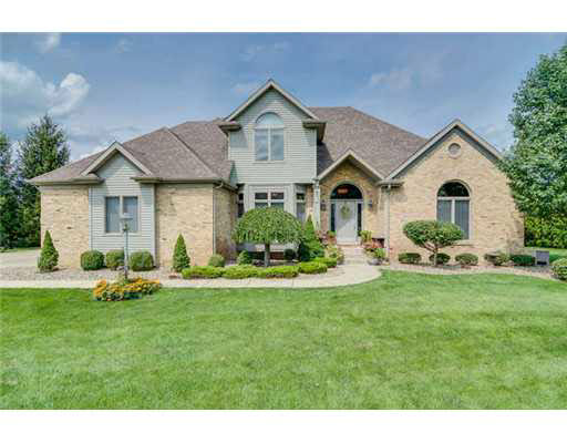 14328 Parkridge Dr, Granger, IN 46530 photo 1