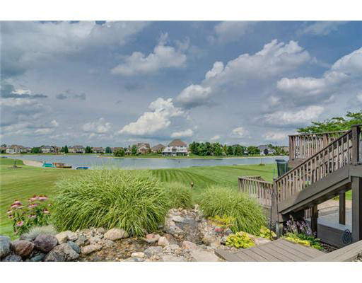 14328 Parkridge Dr, Granger, IN 46530 photo 2