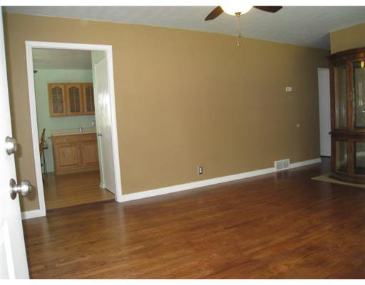 2533 Benedict Ave, South Bend, IN 46615 photo 4