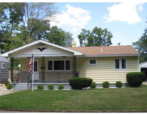 2533 Benedict Ave, South Bend, IN 46615 photo 2