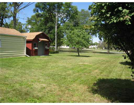 2533 Benedict Ave, South Bend, IN 46615 photo 18