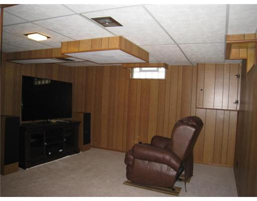 2533 Benedict Ave, South Bend, IN 46615 photo 11