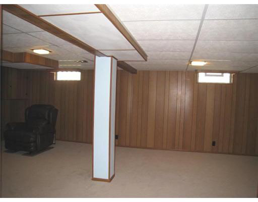 2533 Benedict Ave, South Bend, IN 46615 photo 13
