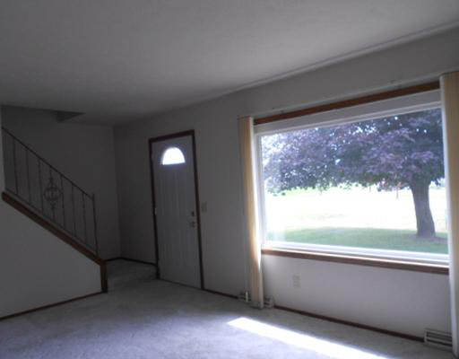 23003 Acacia Pl, South Bend, IN 46628 photo 3