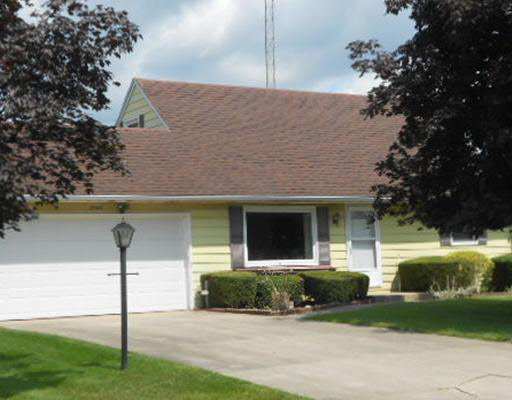 23003 Acacia Pl, South Bend, IN 46628 photo 2
