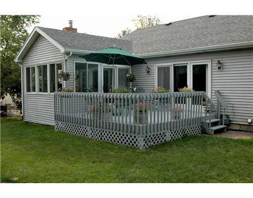 1008 Bowdoin Dr, Mishawaka, IN 46544 photo 21