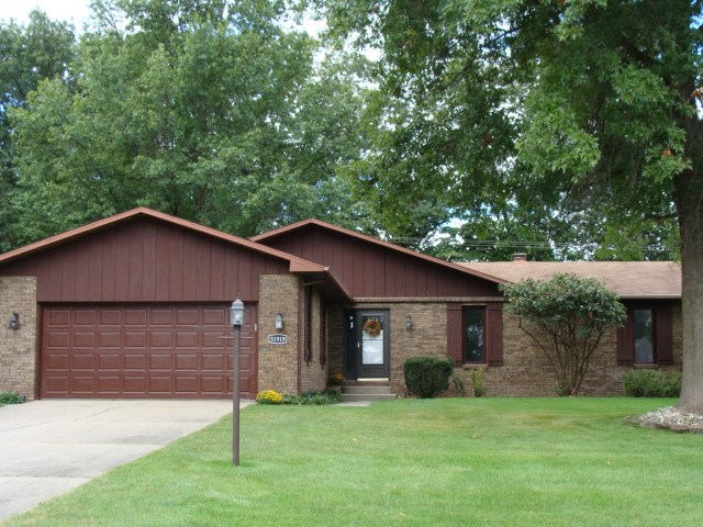 51919 Bellflower Ln, Granger, IN 46530 photo 2