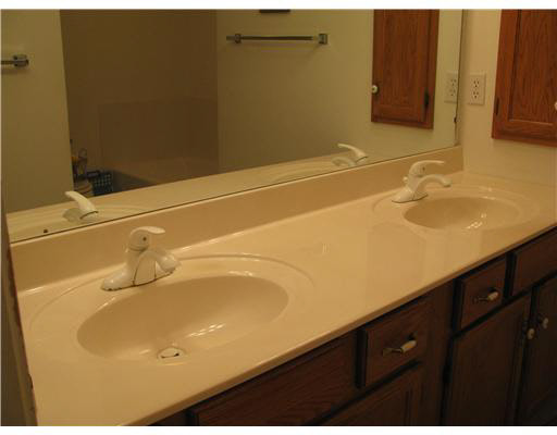52239 Tawnybrook Ln, South Bend, IN 46637 photo 12