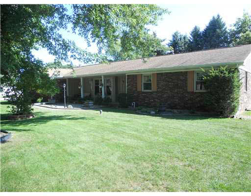 11620 Strohm Dr N, Mishawaka, IN 46545 photo 2