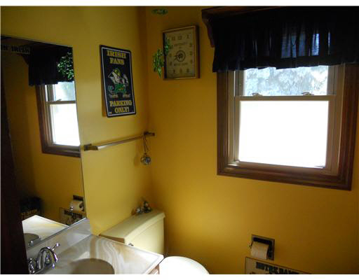 11620 Strohm Dr N, Mishawaka, IN 46545 photo 12