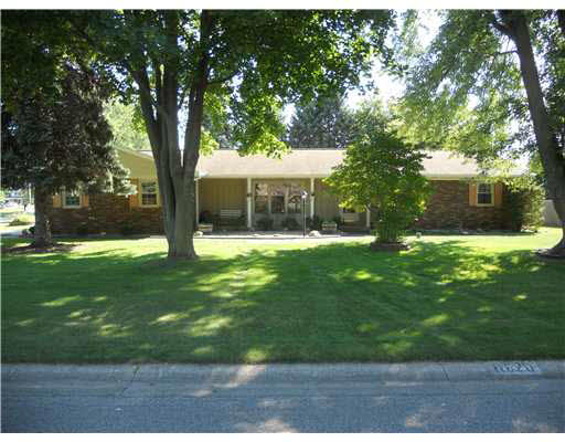 11620 Strohm Dr N, Mishawaka, IN 46545 photo 1