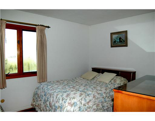 20075 Roosevelt Rd, South Bend, IN 46614 photo 8