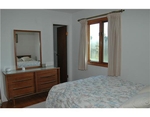 20075 Roosevelt Rd, South Bend, IN 46614 photo 9