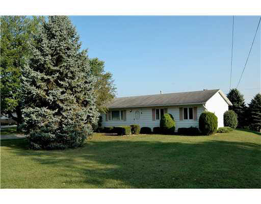 20075 Roosevelt Rd, South Bend, IN 46614 photo 22