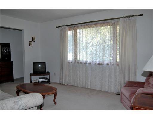 20075 Roosevelt Rd, South Bend, IN 46614 photo 3