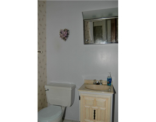 20075 Roosevelt Rd, South Bend, IN 46614 photo 10