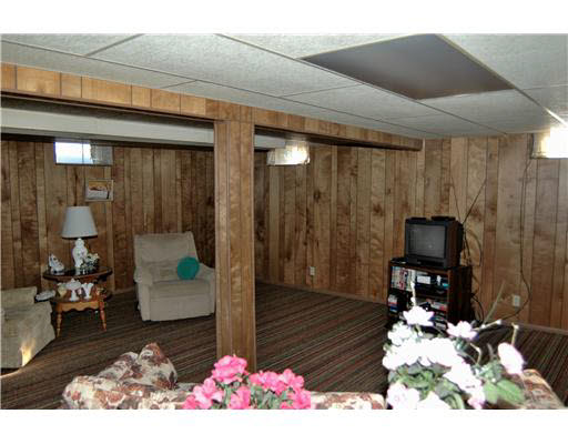 20075 Roosevelt Rd, South Bend, IN 46614 photo 13