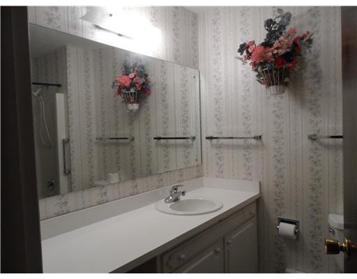 52333 Avanelle St, Granger, IN 46530 photo 12