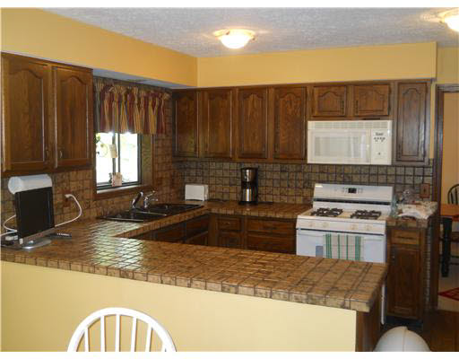 19388 Edinburgh Dr, South Bend, IN 46614 photo 12