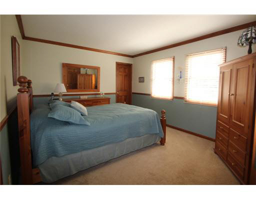 11662 Cross Cut Dr, Granger, IN 46530 photo 13