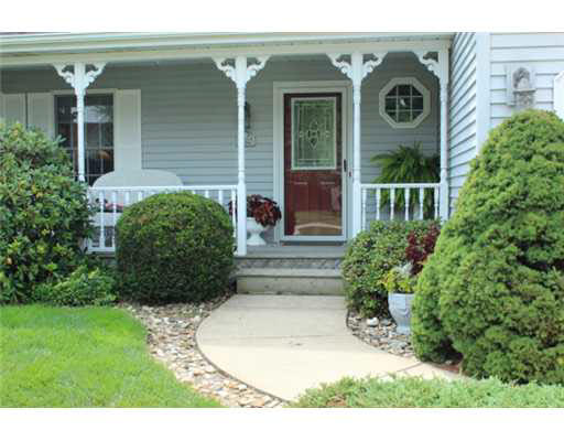 11662 Cross Cut Dr, Granger, IN 46530 photo 2