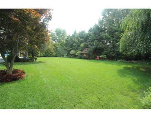 11662 Cross Cut Dr, Granger, IN 46530 photo 24
