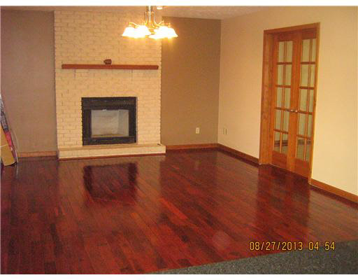 14590 Tranquil Ct, Granger, IN 46530 photo 2