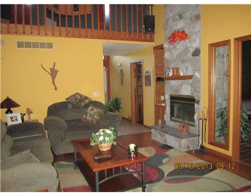 21890 Pine Hollow Ln, South Bend, IN 46628 photo 2