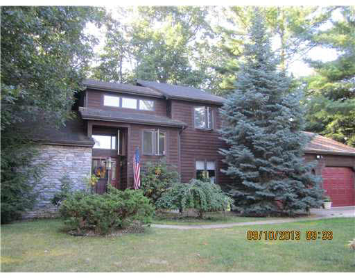 21890 Pine Hollow Ln, South Bend, IN 46628 photo 1
