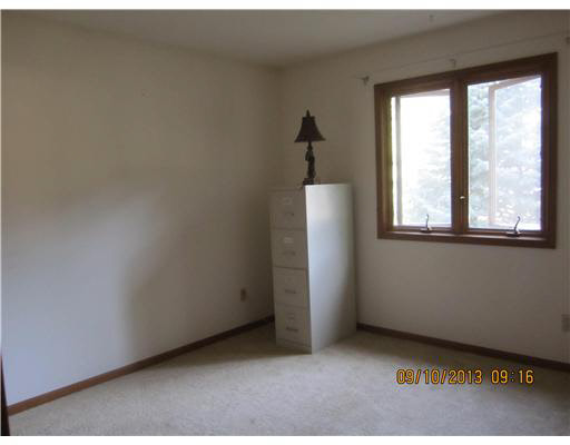 21890 Pine Hollow Ln, South Bend, IN 46628 photo 14