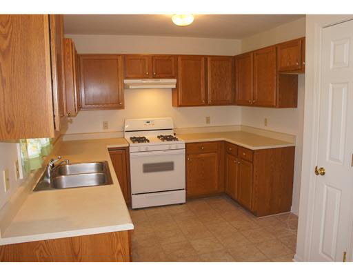 5131 Copperfield Dr E, South Bend, IN 46614 photo 2