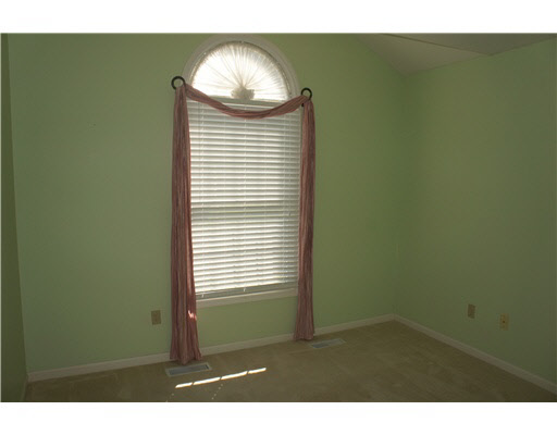 5131 Copperfield Dr E, South Bend, IN 46614 photo 11