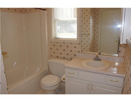 5131 Copperfield Dr E, South Bend, IN 46614 photo 12
