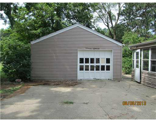 54945 Buckeye Rd, Mishawaka, IN 46545 photo 3
