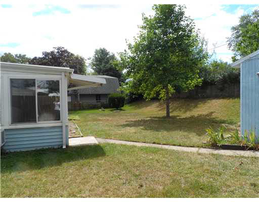 3445 Eastmont Dr, South Bend, IN 46628 photo 12