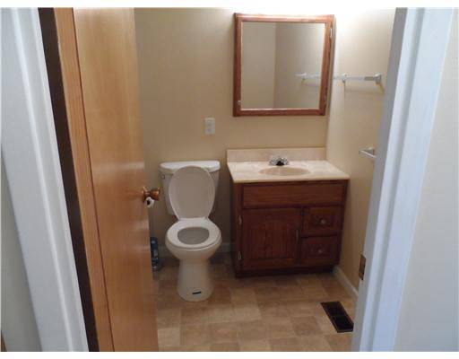 3445 Eastmont Dr, South Bend, IN 46628 photo 8