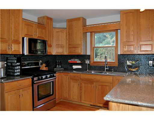 22150 Pine Hollow Ln, South Bend, IN 46628 photo 8