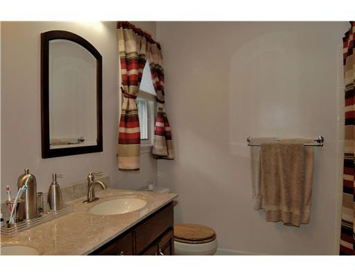22150 Pine Hollow Ln, South Bend, IN 46628 photo 12