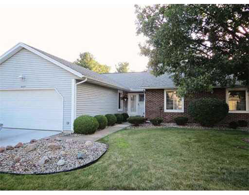 52077 Furrow Dr, South Bend, IN 46637 photo 1