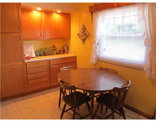 3603 Brentwood Dr, South Bend, IN 46628 photo 3