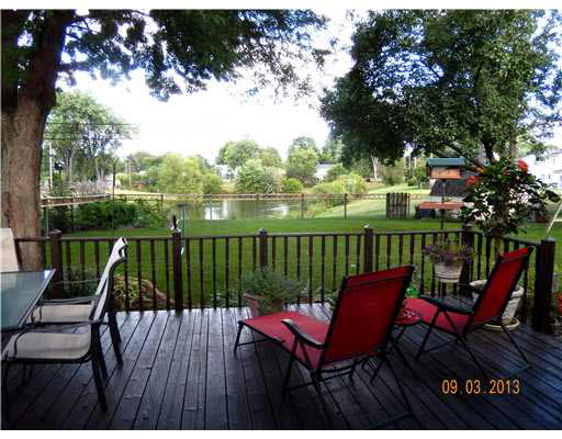 1487 Cambridge Dr, South Bend, IN 46614 photo 2