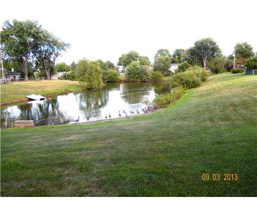 1487 Cambridge Dr, South Bend, IN 46614 photo 3