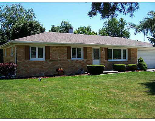 58260 Pam Dr, South Bend, IN 46619 photo 1