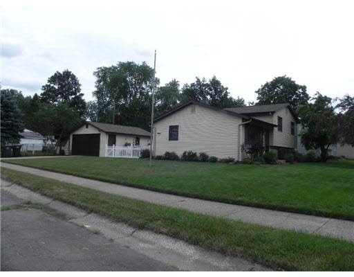 1740 Winston Dr, South Bend, IN 46635 photo 18