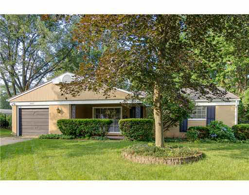 3623 Wexham Ct, South Bend, IN 46614 photo 2