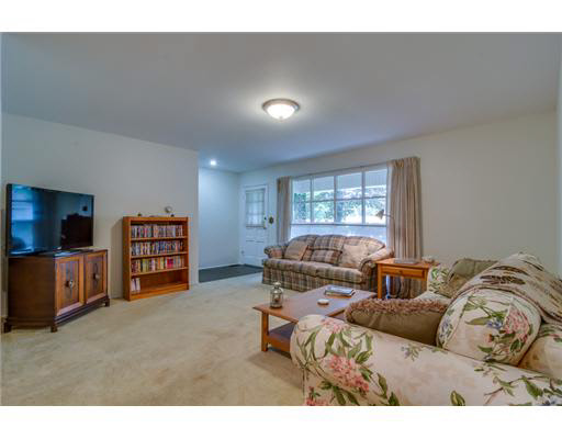 3623 Wexham Ct, South Bend, IN 46614 photo 5