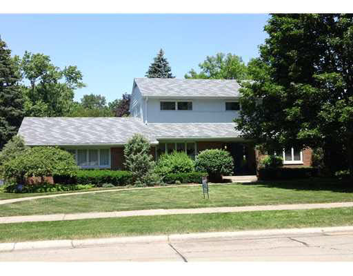 1717 Hoover Ave, South Bend, IN 46615 photo 1