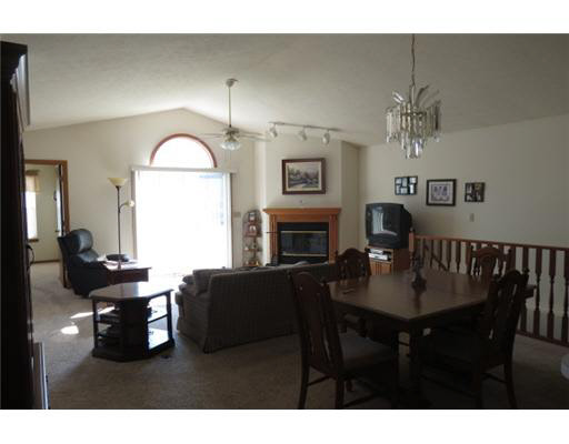 4014 Pelican Way, South Bend, IN 46628 photo 2